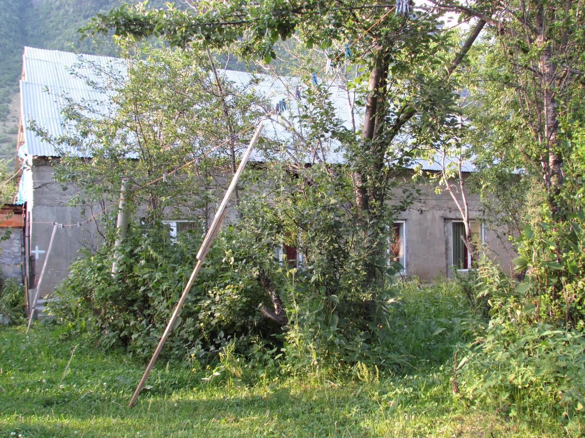 Nora'S Guesthouse Zhabeshi Exterior foto